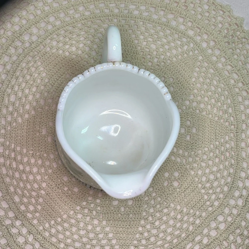 1960s Vintage Heisey Bead Swag Opal Milk Glass Creamer #1295